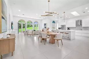2163 Bay Ct, Weston, FL 33326 - Photo 1