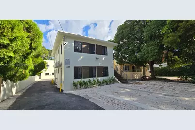 1035 SW 4th St #4, Miami, FL 33130 - Photo 1
