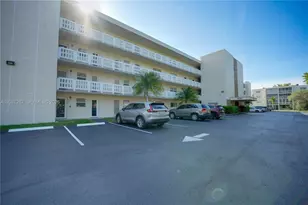 1024 SE 3rd Ave, Dania Beach, FL 33004 - Photo 1