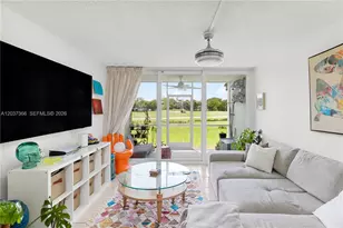 9495 Evergreen Pl, Davie, FL 33324 - Photo 1