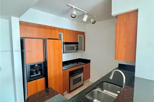 325 S Biscayne Blvd, Miami, FL 33131 - Photo 1