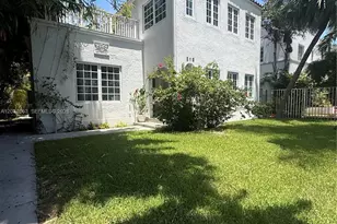 912 Euclid Ave, Miami Beach, FL 33139 - Photo 1