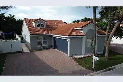 10180 Fanfare Dr #10180, Boca Raton, FL 33428 - Photo 1