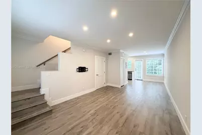 15 Madeira Ave #2, Coral Gables, FL 33134 - Photo 1