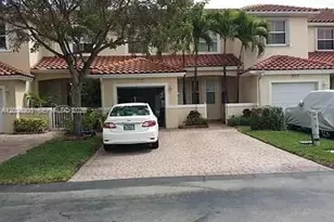 4527 NW 97th Ct, Doral, FL 33178 - Photo 1