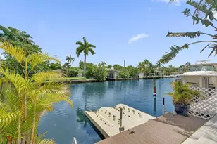 2129 NE 123rd St, North Miami, FL 33181 - Photo 1