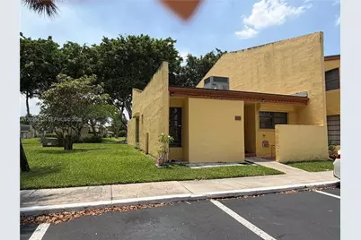 1540 NW 93rd Ave #296, Pembroke Pines, FL 33024 - Photo 1