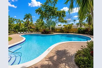 6904 N Kendall Dr #F305, Pinecrest, FL 33156 - Photo 1