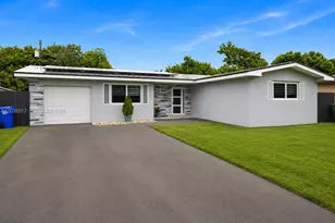 8211 NW 12th St, Pembroke Pines, FL 33024 - Photo 1
