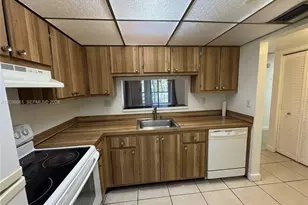 10875 SW 112th Ave, Miami, FL 33176 - Photo 1