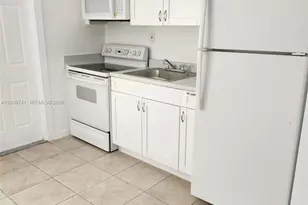 726 21st St, West Palm Beach, FL 33407 - Photo 1