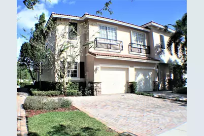 202 Las Brisas Cir, Sunrise, FL 33326 - Photo 1