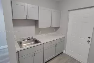 1740 NW 1st Pl, Miami, FL 33136 - Photo 1