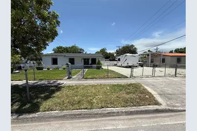 3320 E 10th Ave, Hialeah, FL 33013 - Photo 1