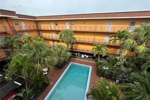 365 NE 125th St, North Miami, FL 33161 - Photo 1
