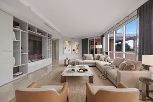 10 Edgewater Dr, Coral Gables, FL 33133 - Photo 1
