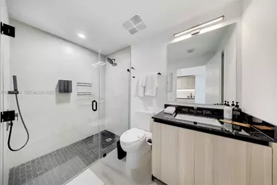 225 N Miami Ave #1510, Miami, FL 33128 - Photo 1