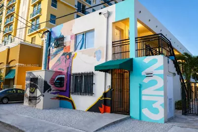 223 NW 12th St #4, Miami, FL 33136 - Photo 1