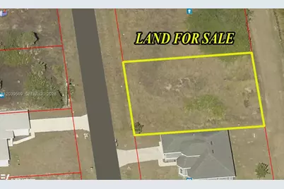 717 Aprile Ave S, Lehigh Acres, FL 33974 - Photo 1
