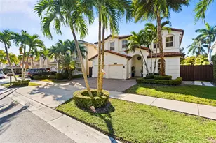 11558 NW 84th St, Doral, FL 33178 - Photo 1