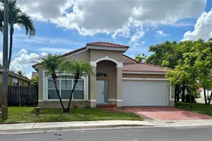 1579 SW 105th Ave, Pembroke Pines, FL 33025 - Photo 1
