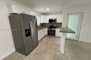 458 E 31st St, Hialeah, FL 33013 - Photo 1