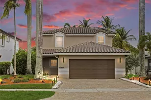 19185 NW 22nd St, Pembroke Pines, FL 33029 - Photo 1