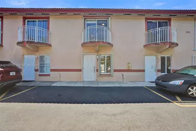 990 NW 78th Ave #8E, Miami, FL 33126 - Photo 1