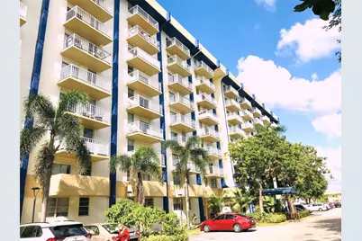 4550 NW 9th St #817E, Miami, FL 33126 - Photo 1
