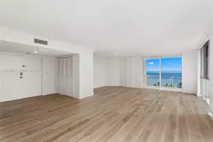 600 Grapetree Dr, Key Biscayne, FL 33149 - Photo 1
