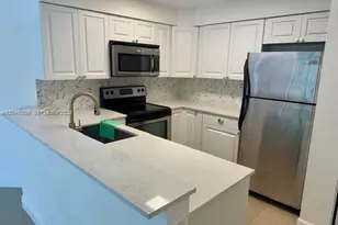 2445 SW 18th Terrace, Fort Lauderdale, FL 33315 - Photo 1
