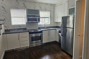 1614 Jefferson Ave, Miami Beach, FL 33139 - Photo 1