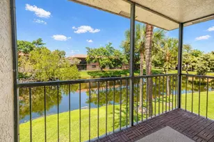 305 Lakeview Dr, Weston, FL 33326 - Photo 1