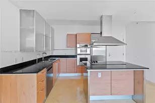 218 SE 14th St, Miami, FL 33131 - Photo 1