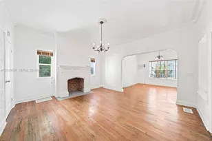 160 NE 44th St, Miami, FL 33137 - Photo 1