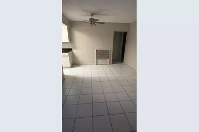 314 S J St #4, Lake Worth, FL 33460 - Photo 1