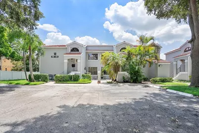 12003 NW 11th St #12003, Pembroke Pines, FL 33026 - Photo 1