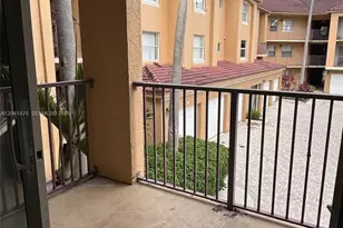 761 N Pine Island Rd, Plantation, FL 33324 - Photo 1