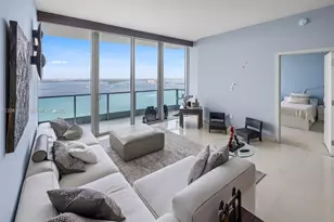 1331 Brickell Bay Dr, Miami, FL 33131 - Photo 1
