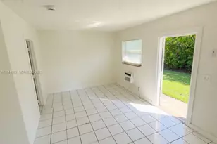 262 SW 23rd St, Fort Lauderdale, FL 33315 - Photo 1
