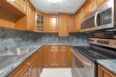 1701 NW 37th Ave #B, Miami, FL 33125 - Photo 1