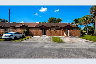 6780 NW 186th Ter, Hialeah, FL 33015 - Photo 1