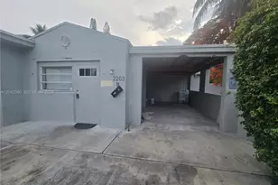 2203 Taft St, Hollywood, FL 33020 - Photo 1