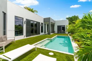 41 NE 24th St, Wilton Manors, FL 33305 - Photo 1