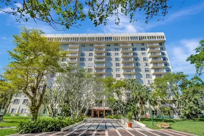 11111 Biscayne Blvd #7E (716), Miami, FL 33181 - Photo 1