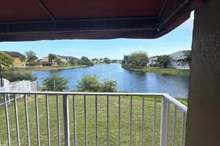 15560 SW 80th St, Miami, FL 33193 - Photo 1