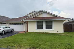 19058 NW 77th Pl, Hialeah, FL 33015 - Photo 1