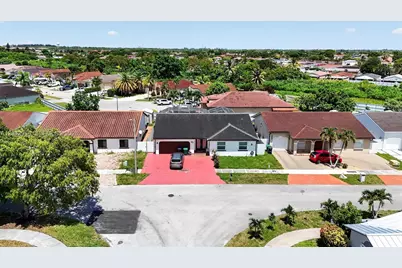 17401 SW 144th Ct, Miami, FL 33177 - Photo 1