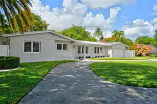 7240 SW 131st St, Pinecrest, FL 33156 - Photo 1
