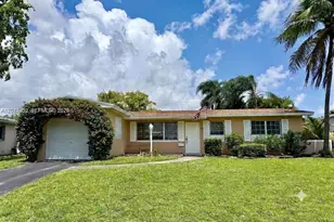 830 SW 64th Pkwy, Pembroke Pines, FL 33023 - Photo 1